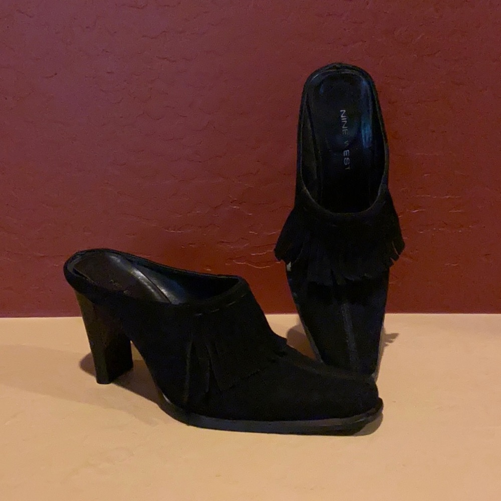 Women’s shoes